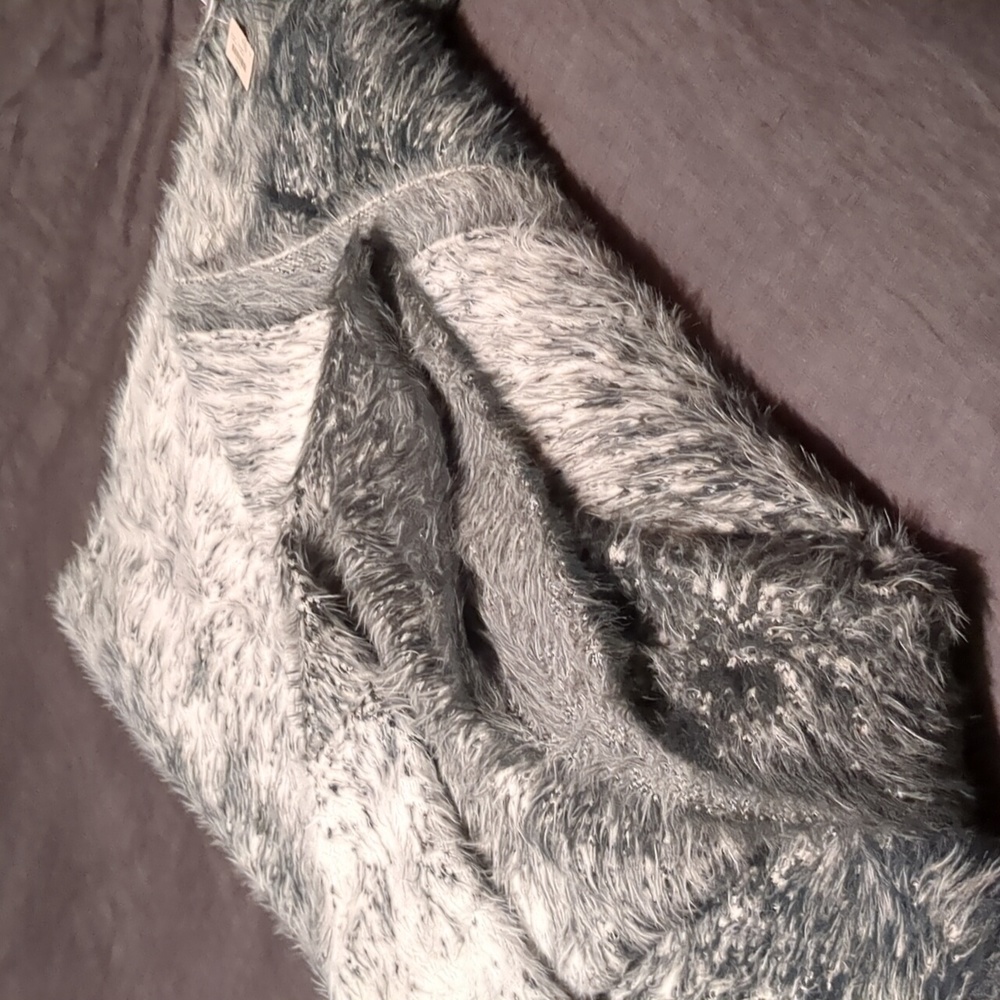 Anthropologie Renata Throw NWT indigo